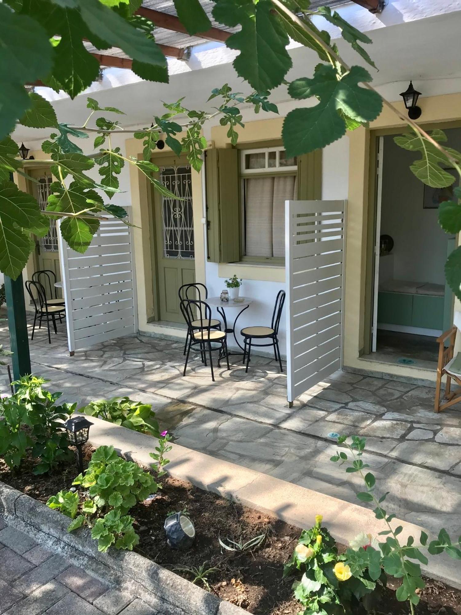 Pansion Episkopi Studios Скопелос Экстерьер фото