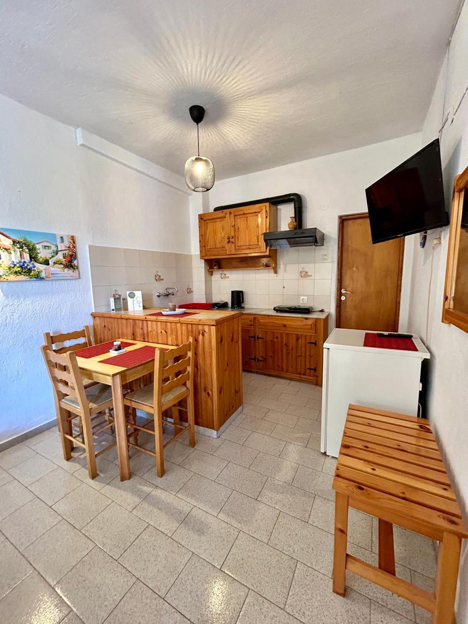 Pansion Episkopi Studios Скопелос Экстерьер фото